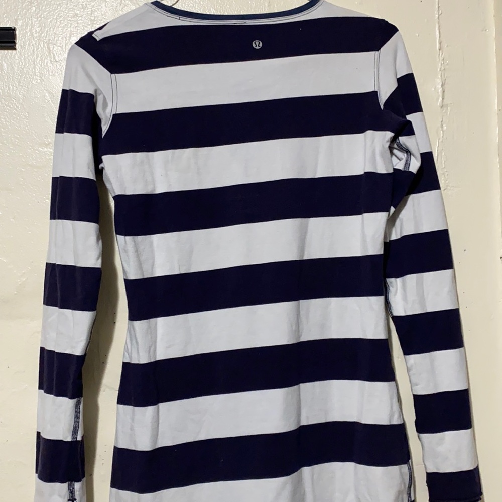 Lululemon long sleeve shirt